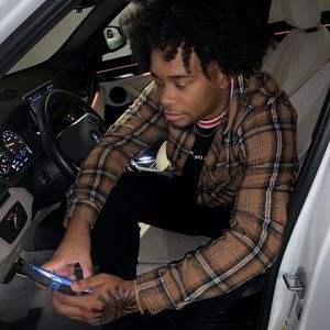 Meet your Posher, Kj